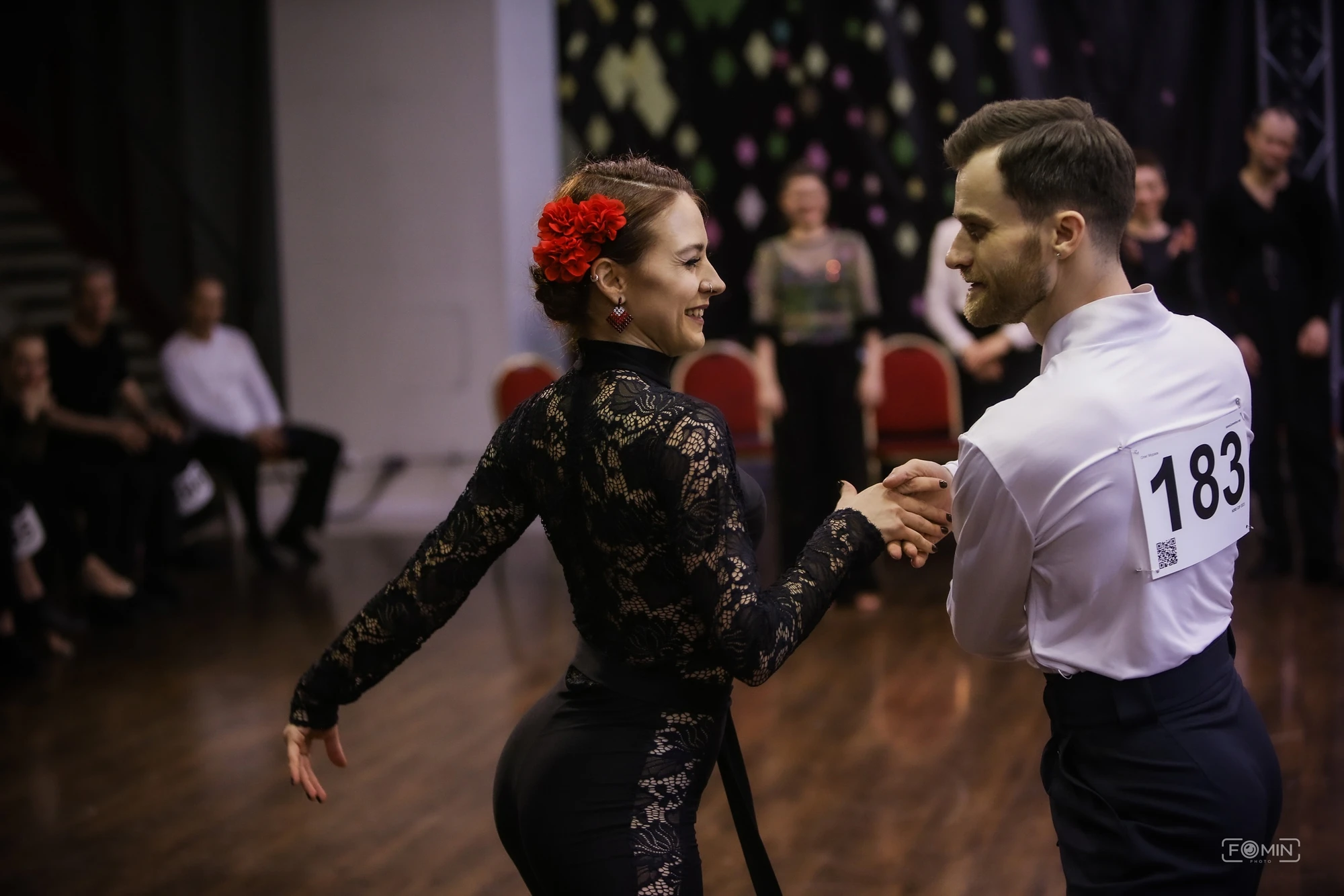 "Alpha Dance",  школа танцев для взрослых и детей