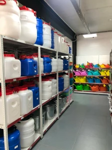 Радиан (Пластмассовые и пластиковые изделия )