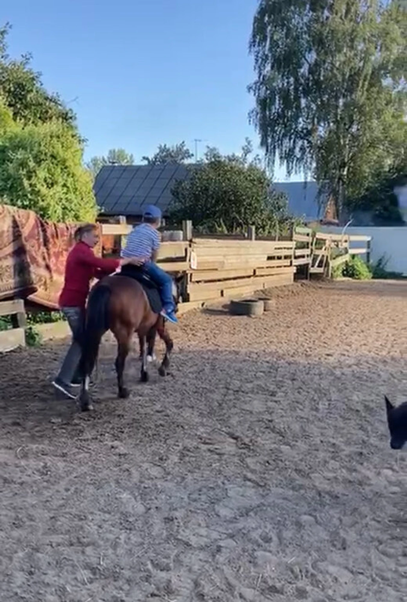 Иконостасова (Конный клуб)