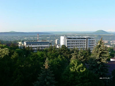 Санаторий им. М. Ю. Лермонтова, лечебно-диагностический корпус