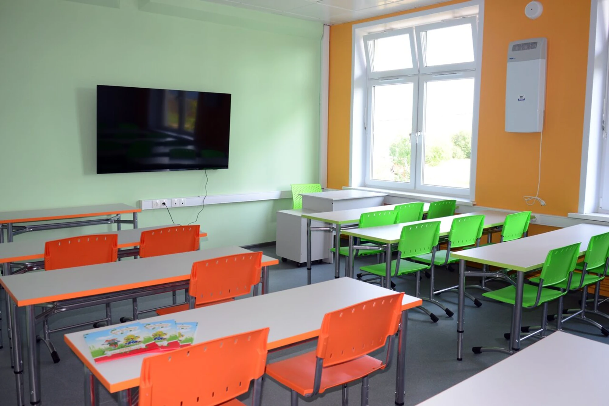 Дворец творчества детей и молодежи Неоткрытые острова, Остров Удачи (Дополнительное образование)