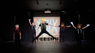 Детский театр "Первый план сцены"