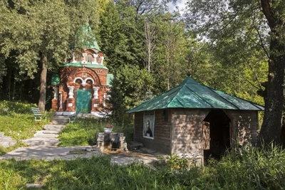 Часовня иконы Божией Матери Живоносный Источник на Барановом ключе (Православный храм)