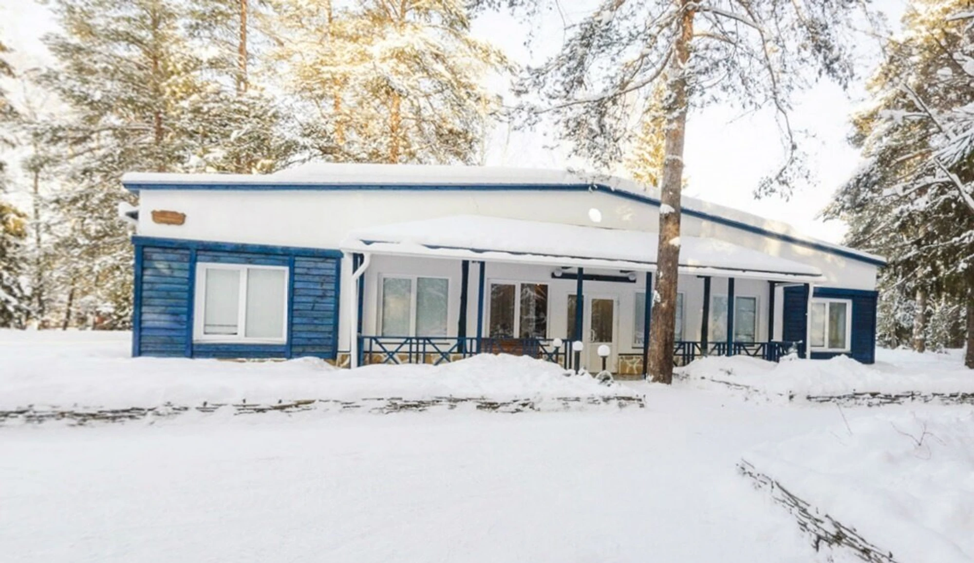 Узола (Гостиница)