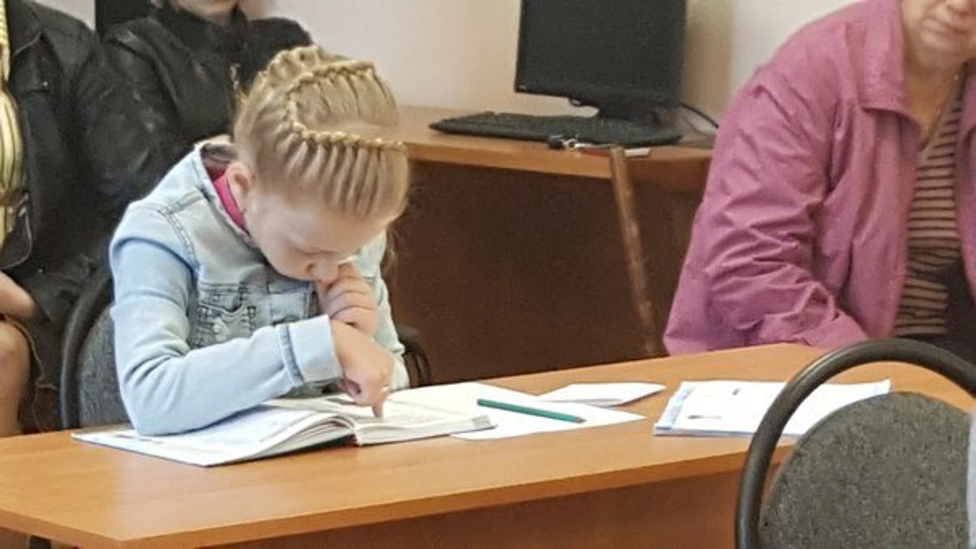 Лингвистический центр иностранных языков (Курсы иностранных языков)