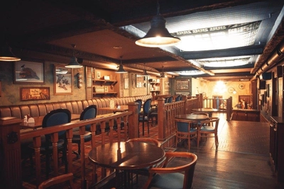 Reader's Pub (Ресторан )