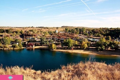 "Мелеховъ", загородный клуб на берегу озера Эльдорадо, Ростовская область 