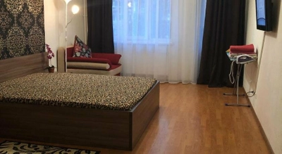 Apartments on Vasiliya Chuguevskogo (Жильё посуточно )