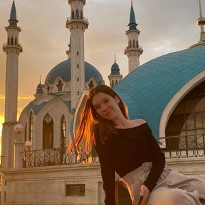 Алина