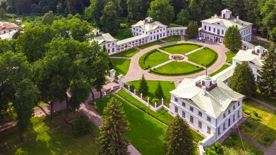 "Середниково", старинная подмосковная усадьба и живописный парк