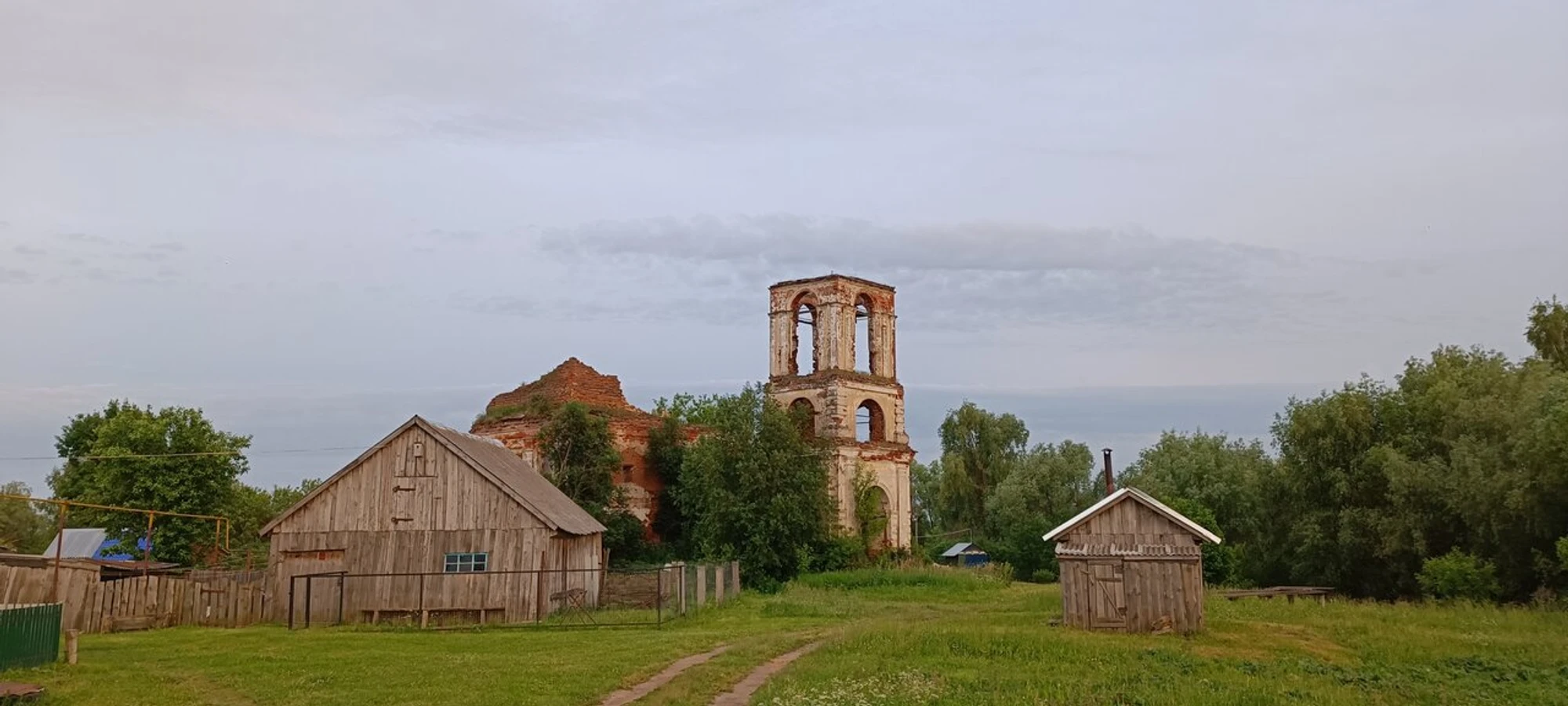 Церковь Троицы Живоначальной (Православный храм)
