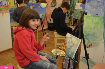 "Веселые карандаши", пространство творчества для детей от 4 до 15 лет на Луначарского, СПб 