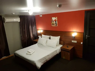 Аврора (Гостиница)