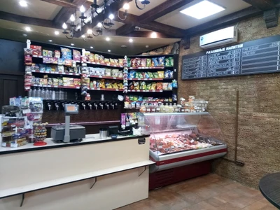 IzI bar (Бар, паб )