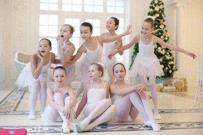 "Па-де-бург", студия танца на Парке Победы в СПб