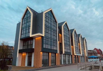 Eleven Apart (Гостиница)