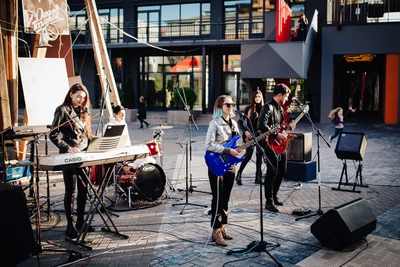 VIA and Rock (Музыкальное образование )