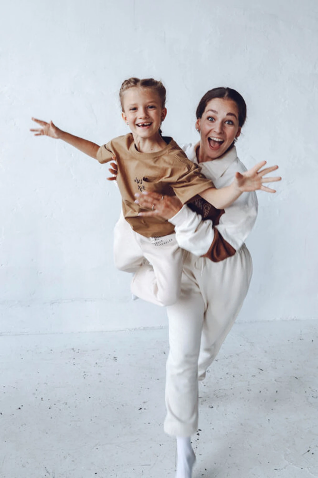 Inside (Школа танцев)