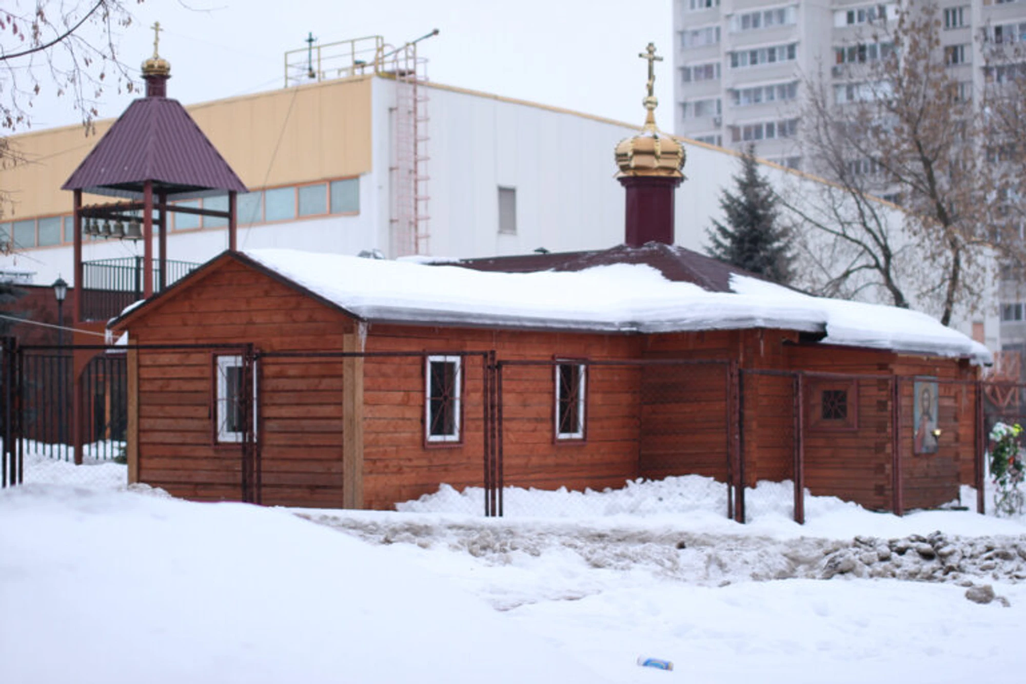 Церковь Сретения Господня в Западном Бирюлёво (Православный храм)
