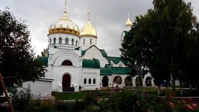 Церковь Новомучеников и Исповедников Нижегородских (Православный храм)