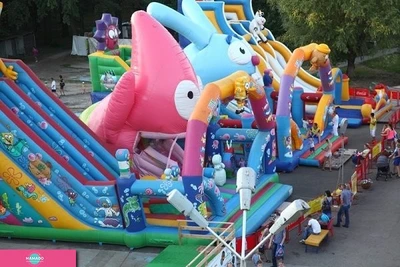 "Три медведя", аттракцион-кафе в парке Гагарина, Самара