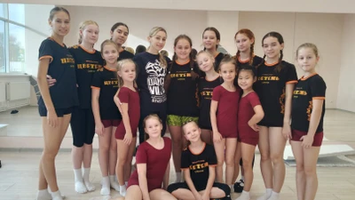 "Цветень" (ансамбль танца). г. Саратов