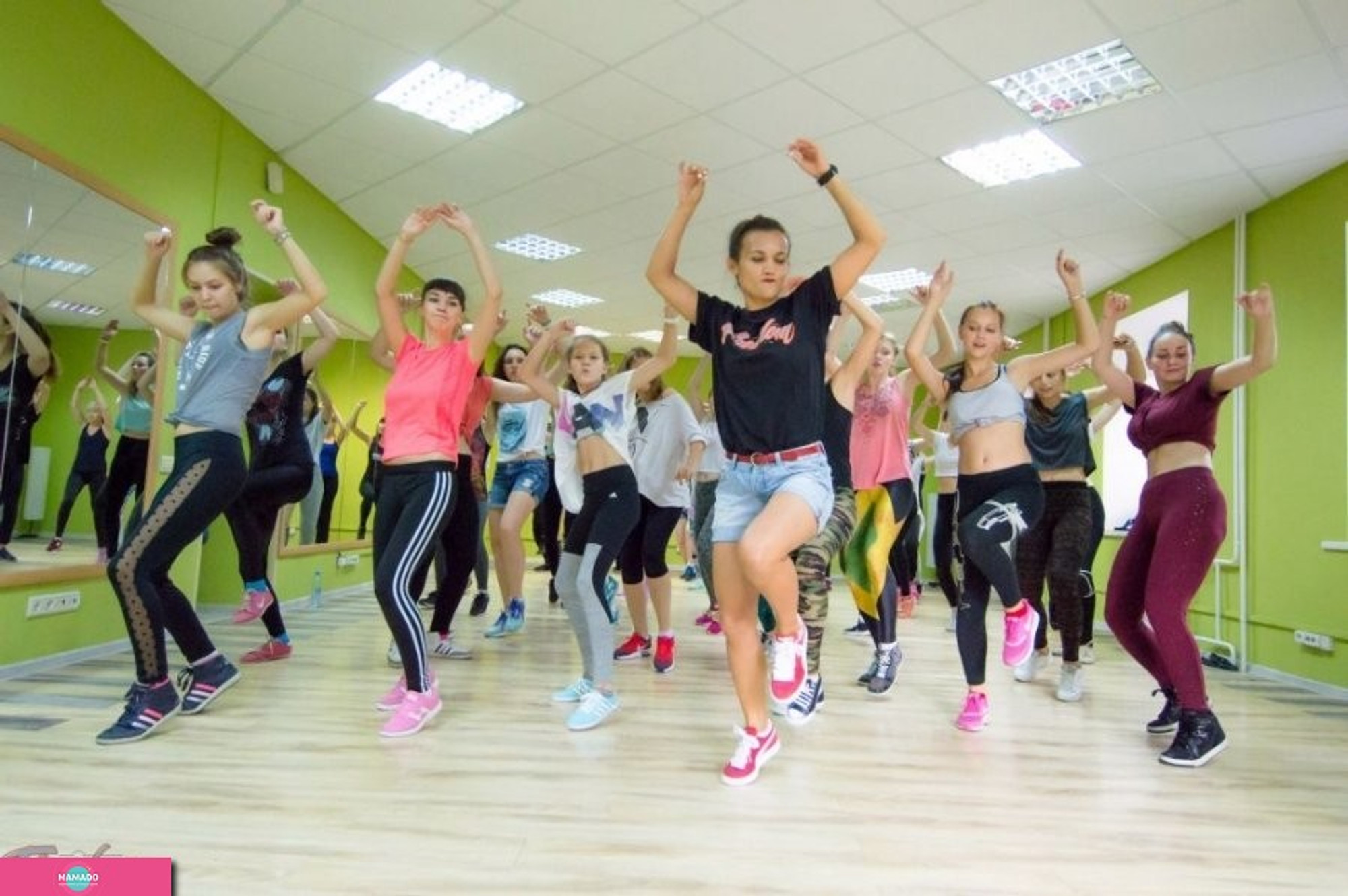 "Дом танца Freedom", "Фридом", занятия танцами для детей от 4 лет и взрослых на Щербанева, Омск 