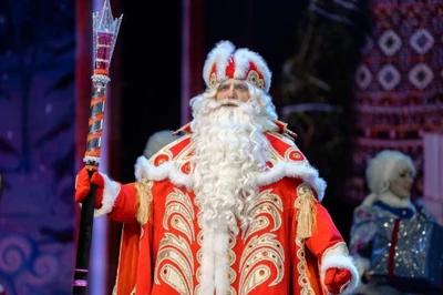 Новогоднее представление "Бабкины сказки. Как три Ивана Новый год спасали" в театре "Русская песня"