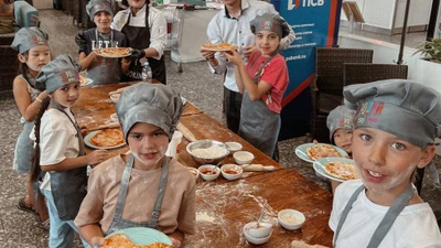 "Лас Пальмас", семейное кафе с бесплатными обедами для детей по будням