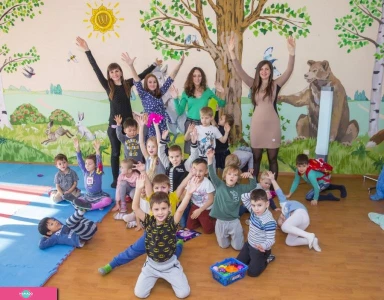 "Планета друзей", школа развития и творчества для детей от 3 до 13 лет на Жариковской, Владивосток 