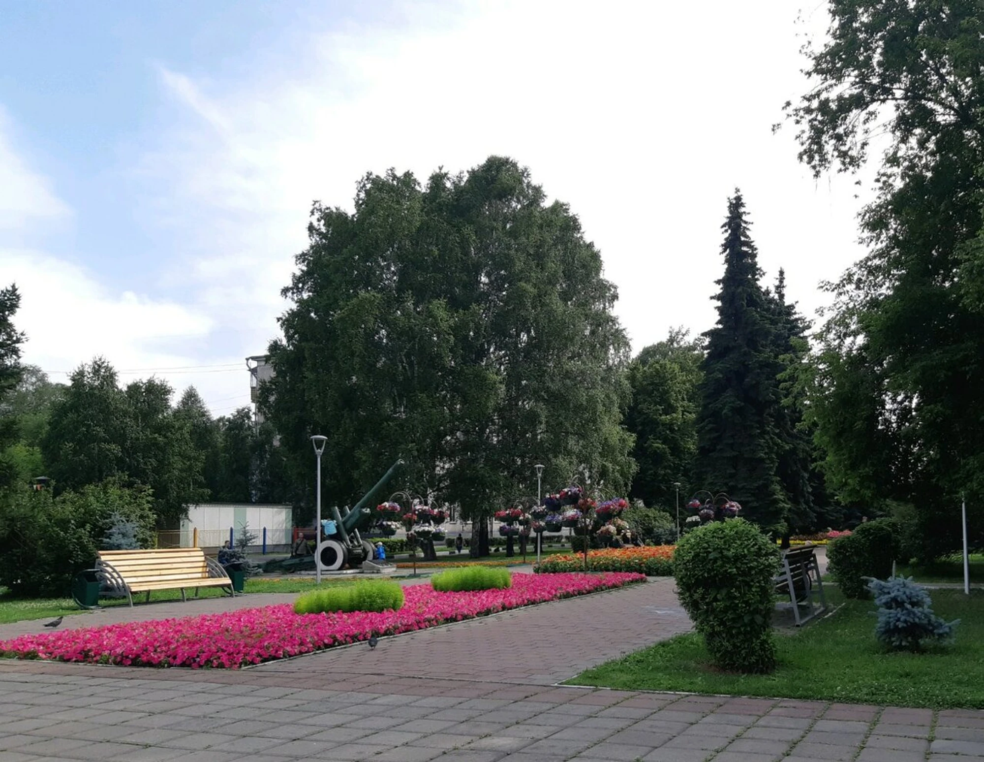 Бульвар Героев (Сквер )