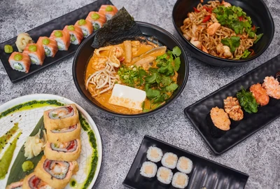 Is Ku Sushi Ramen Bar (Суши-бар )