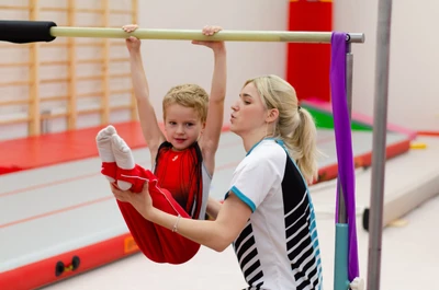 Бесплатное пробное занятие по гимнастике в центре "GYM FAMILY"