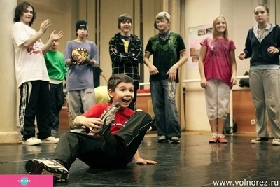 "Волнорез", школа брейк-данса для детей от 7 лет и взрослых на Кунцевской, Москва 