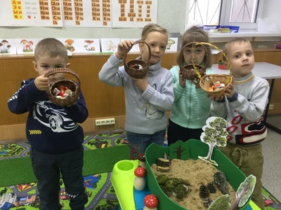 УМничка (Клуб досуга )