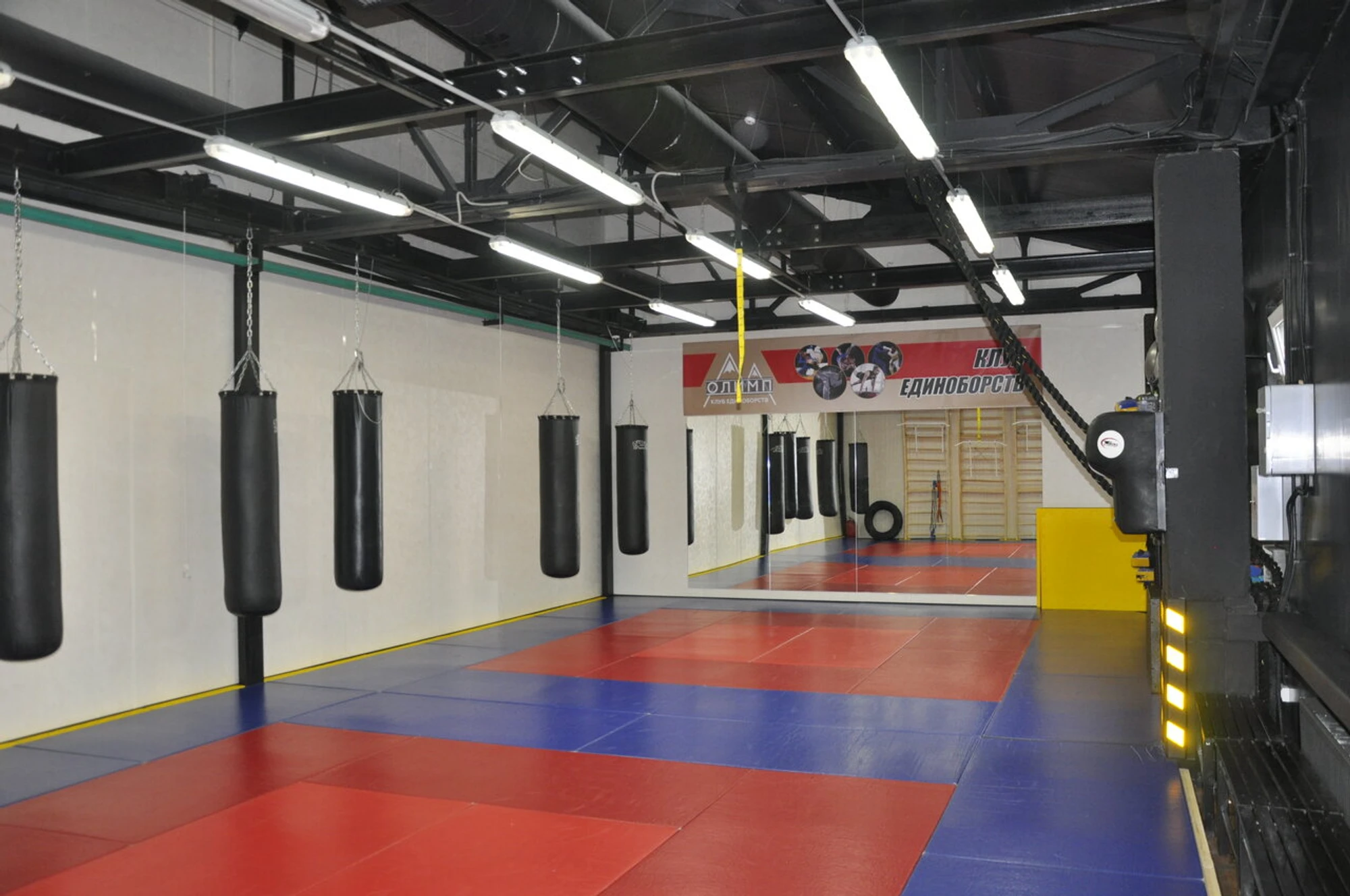 Клуб единоборств Олимп (Спортивный клуб, секция )