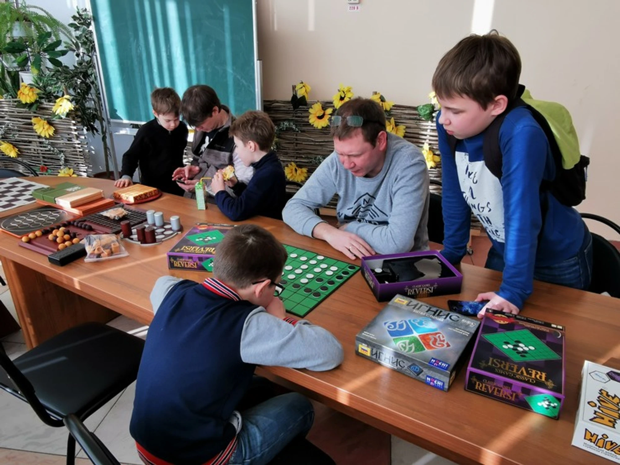 Бесплатные развивающие игры для школьников в клубе "Стратег"