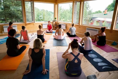 Йога на берегу Плещеева озера