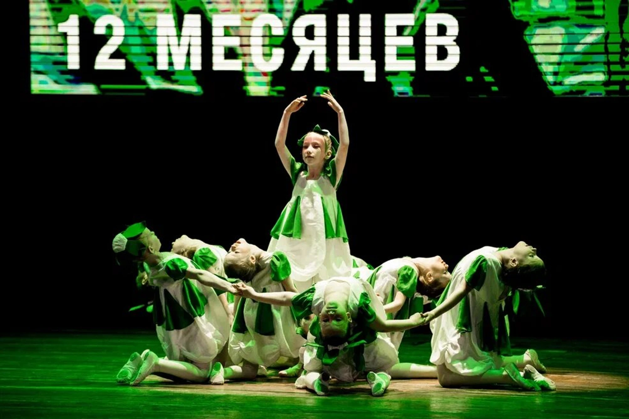 Студия Life is dance (Школа танцев )