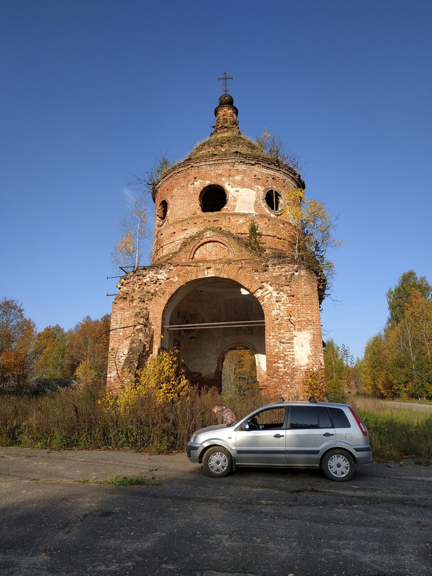 Церковь Успения Пресвятой Богородицы в Дубянах (Православный храм)