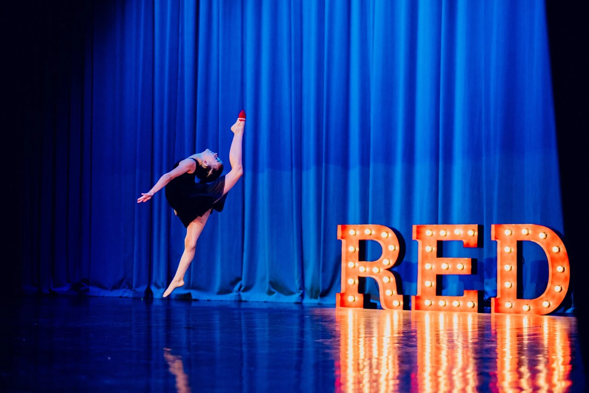 Redballet (Школа танцев)