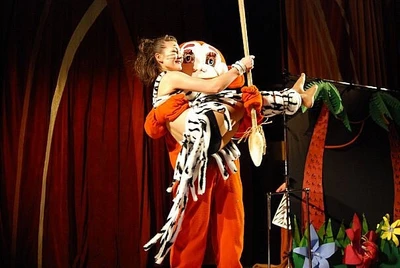 Молодежный Культурный центр (Клуб для детей и подростков )