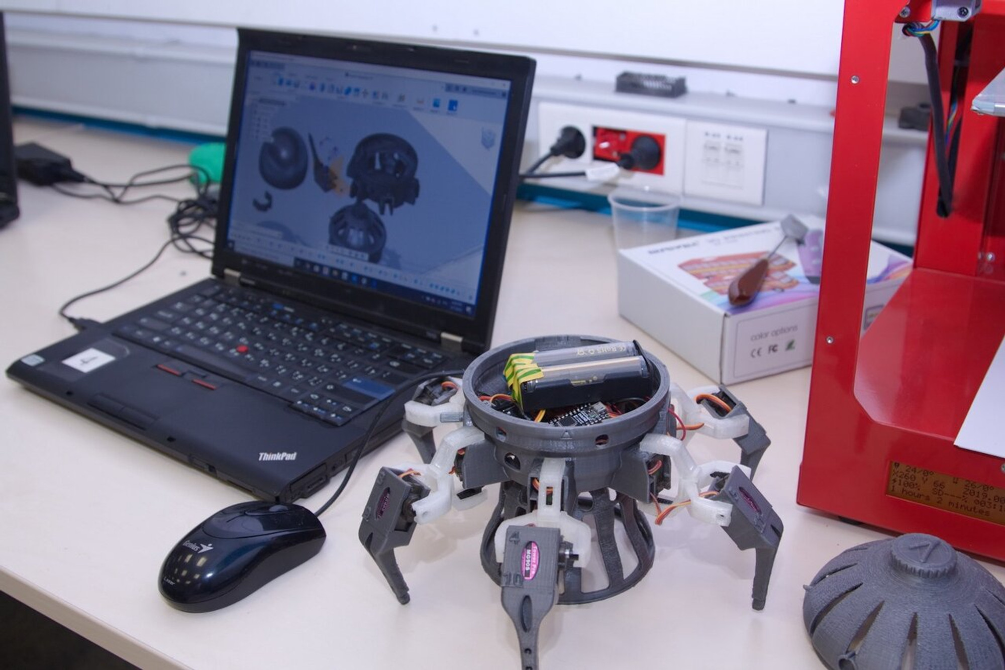 Центр Робототехники и программирования Код робота - Education Robots (Клуб для детей и подростков )