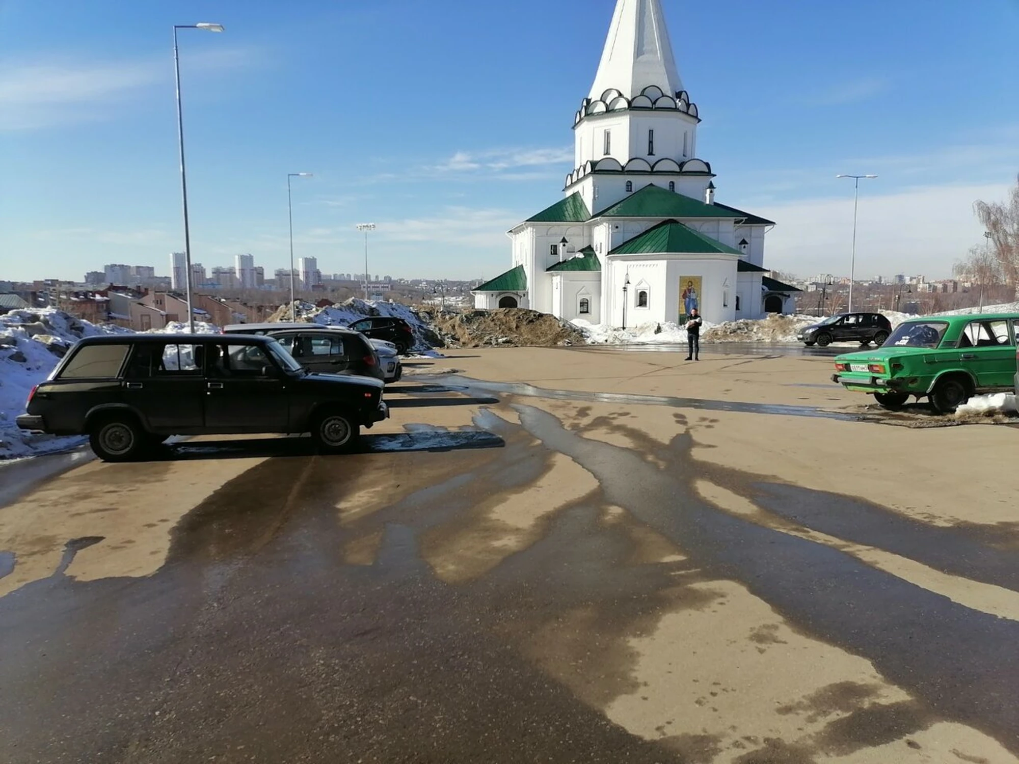 Приход Святой равноапостольной княгини Ольги (Православный храм )