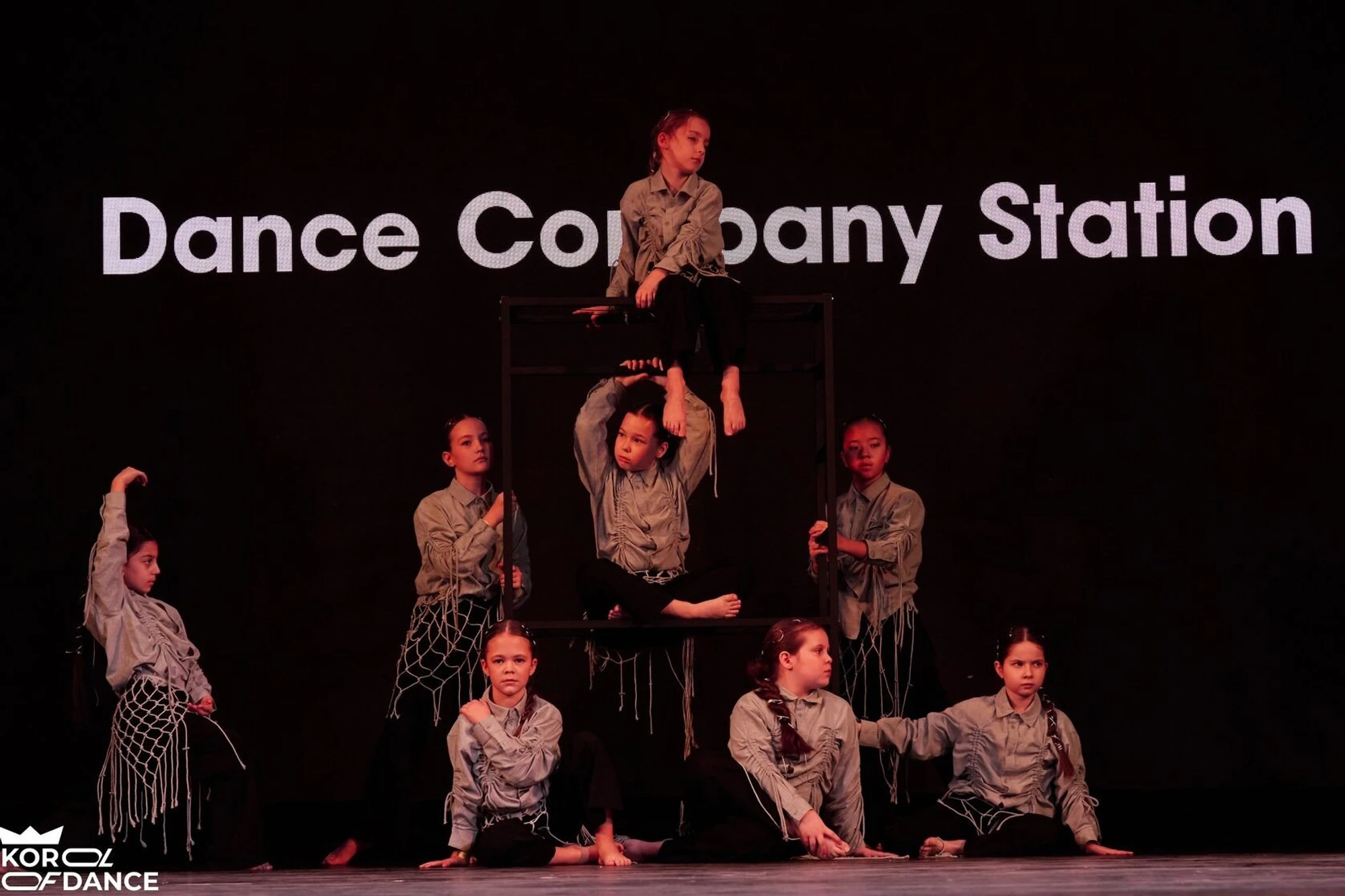 -10% по групповому абонементу для детей в студии танцев "Dance Company Station"