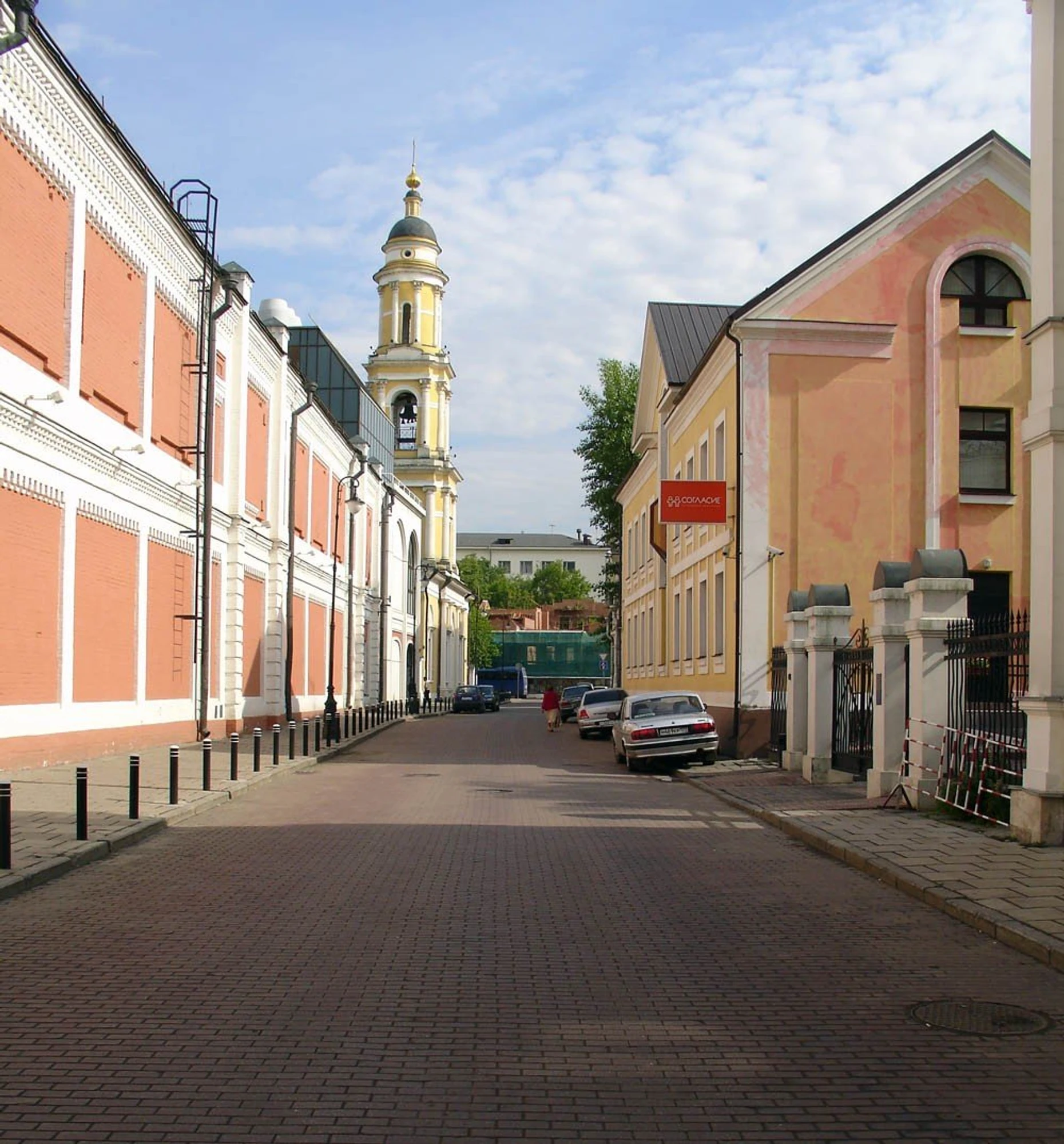 ФОТО:&nbsp;Малый Толмачевский переулок, автор HBO,&nbsp;wikimedia.org/CC0