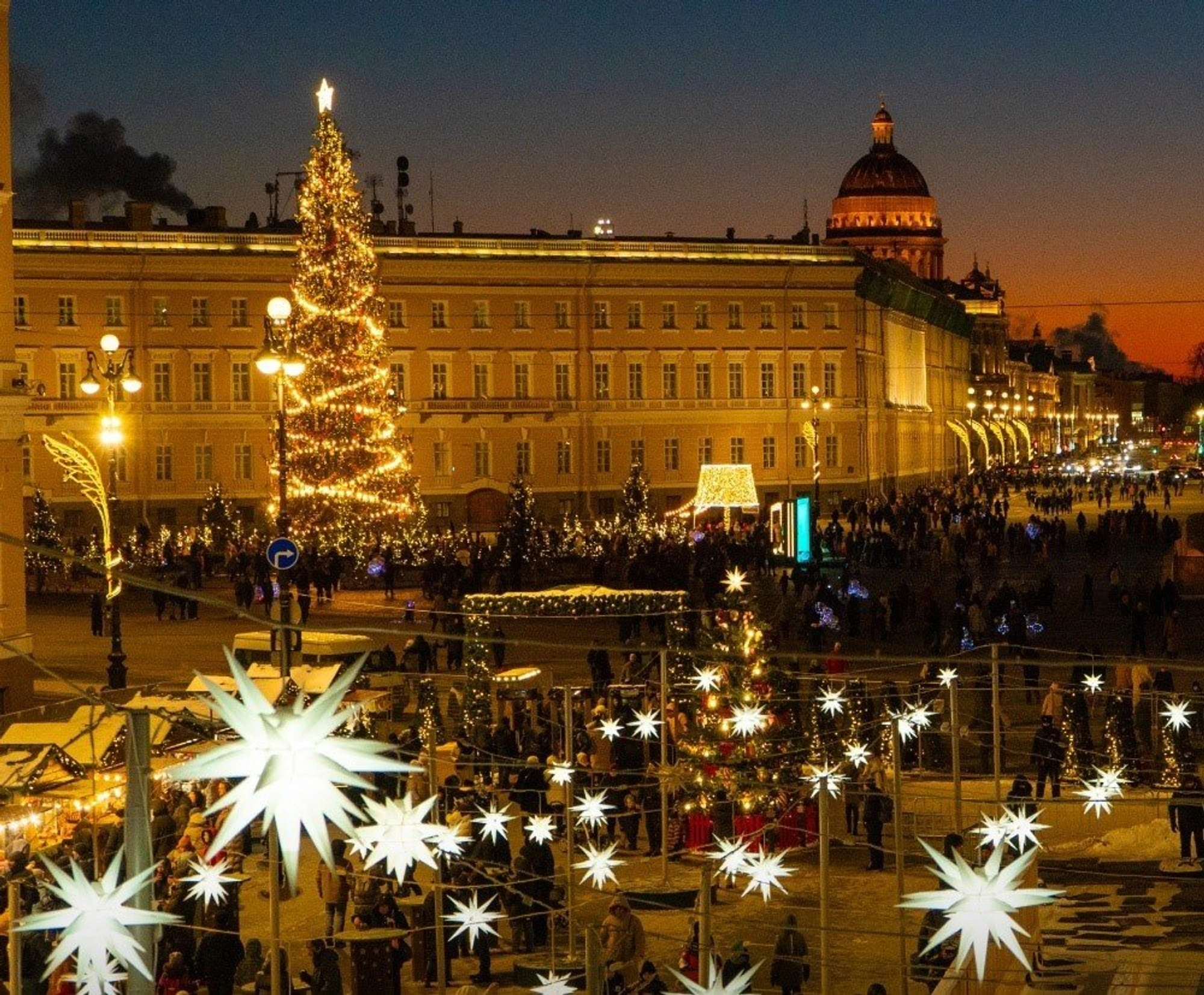 Фото:&nbsp;vk.com/nyfairspb,&nbsp;gov.spb.ru