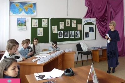 Школа-интернат имени Н.Н. Дубинина, школа для одаренных детей при ВГУЭС, Владивосток 