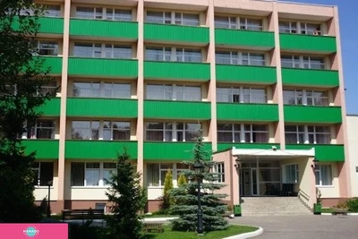 "Янтарь", санаторий-профилакторий с бассейном и янтарной пирамидой в Светлогорске, Калининградская область 