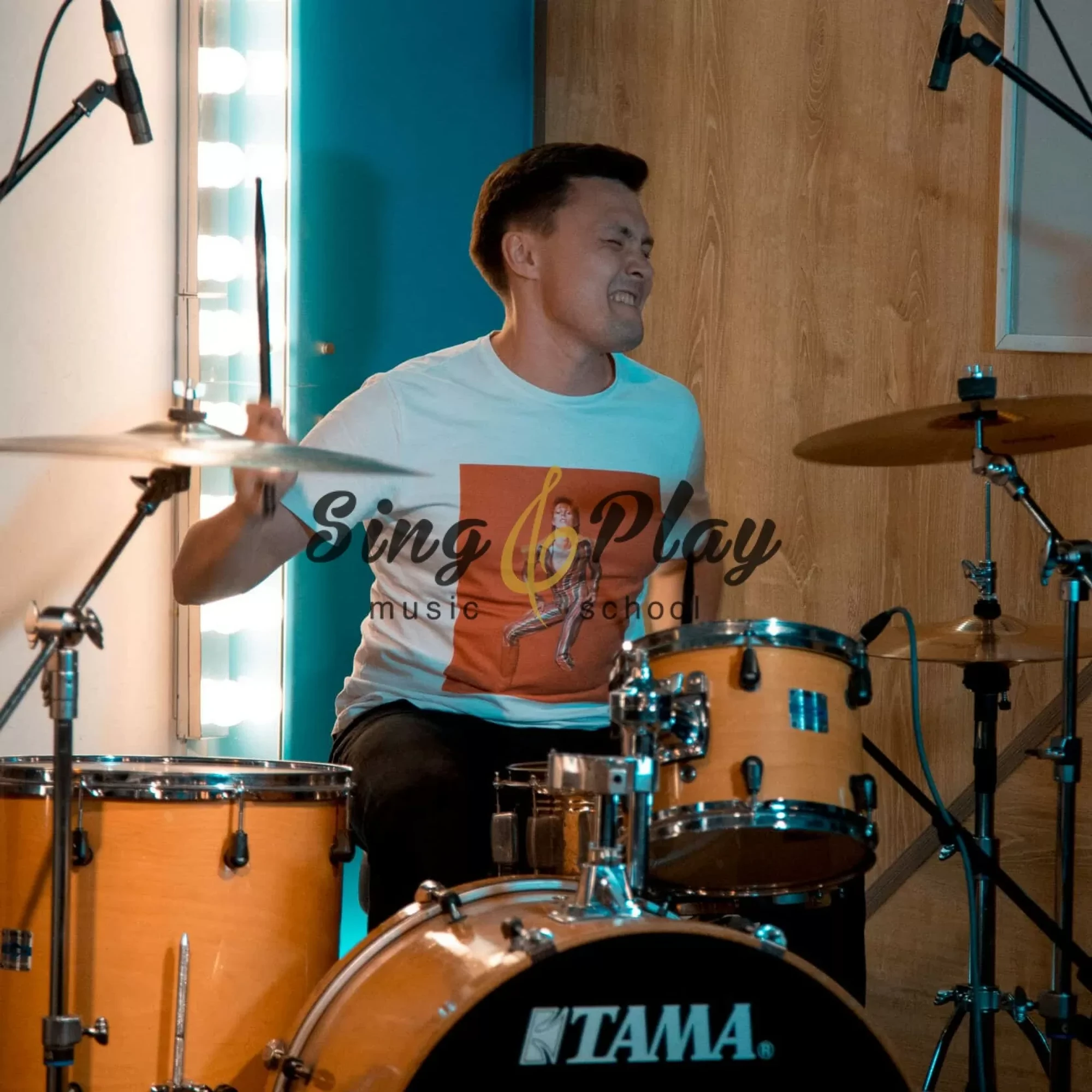 Школа Sing&Play, музыкальные курсы для взрослых и детей